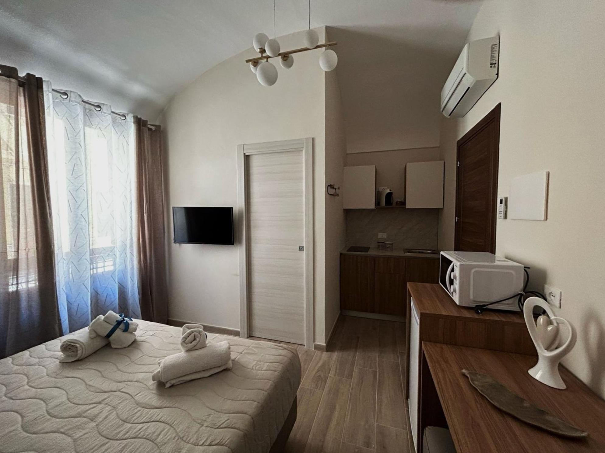 Talos Apartments サン・ヴィート・ロ・カーポ エクステリア 写真